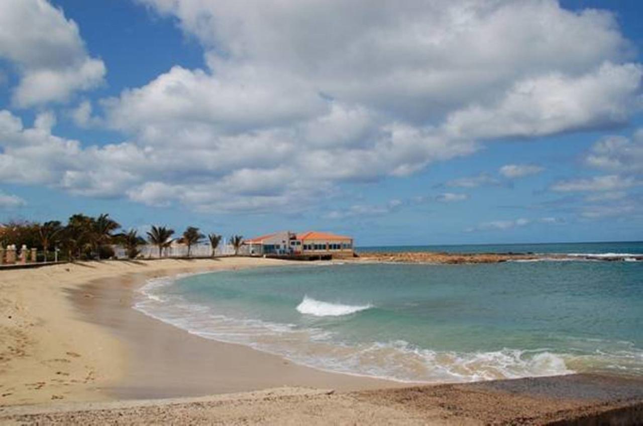 Hostels Holiday Cape Verde Santa Maria Εξωτερικό φωτογραφία