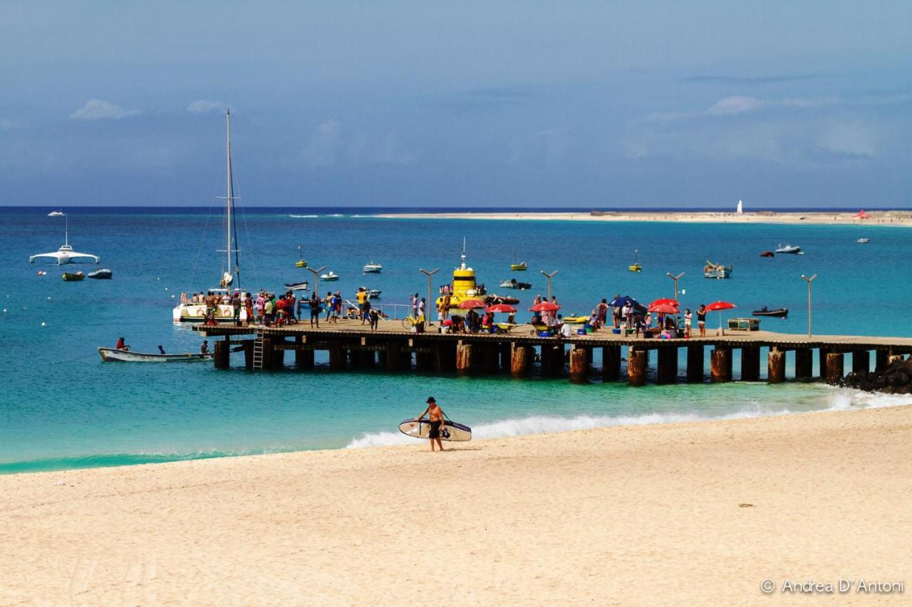 Hostels Holiday Cape Verde Santa Maria Εξωτερικό φωτογραφία